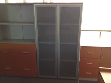 辦公家具換季清倉，半價(jià)拋售通知